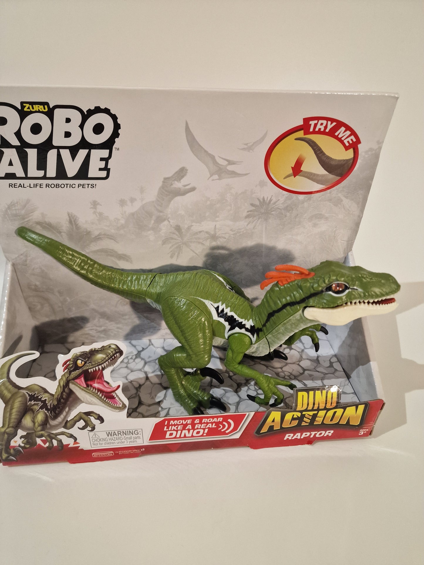 NEW Dino Action Raptor Dinosaur Toy - Robotic Movement & Roaring Sounds