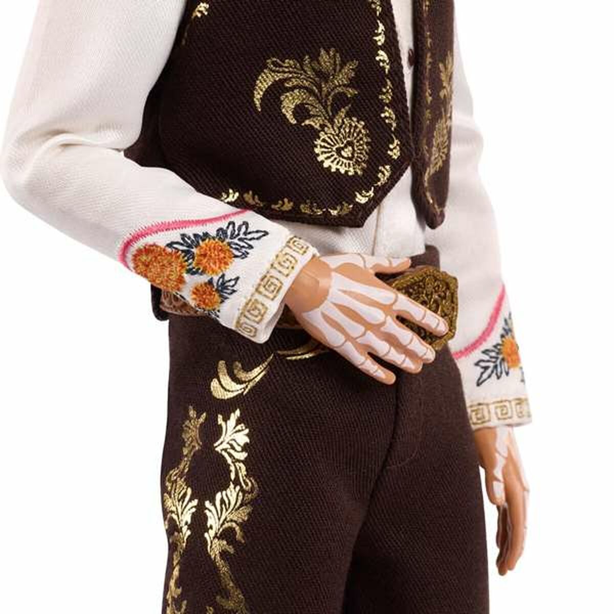 V6H2BB8533373CD3C313D5CB018A102F011R7150281P6