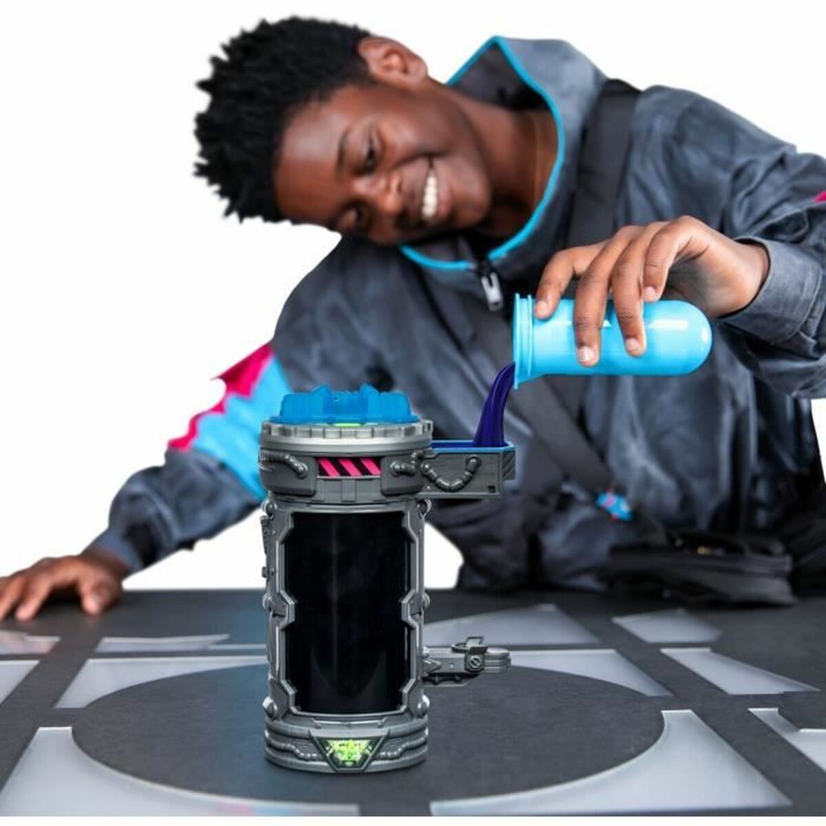 V6HC831FDE50B278F8E0B2BA6A8210E844CR5566970P3