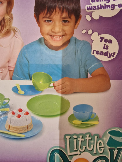 Casdon Little Cook Tea Set 32 Piece Kids Tea Party Playset Cups Plates Toy NEW