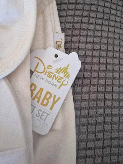 Disney Baby Luxury 11-Piece "Prince" Newborn Gift Set - Cream & Silver