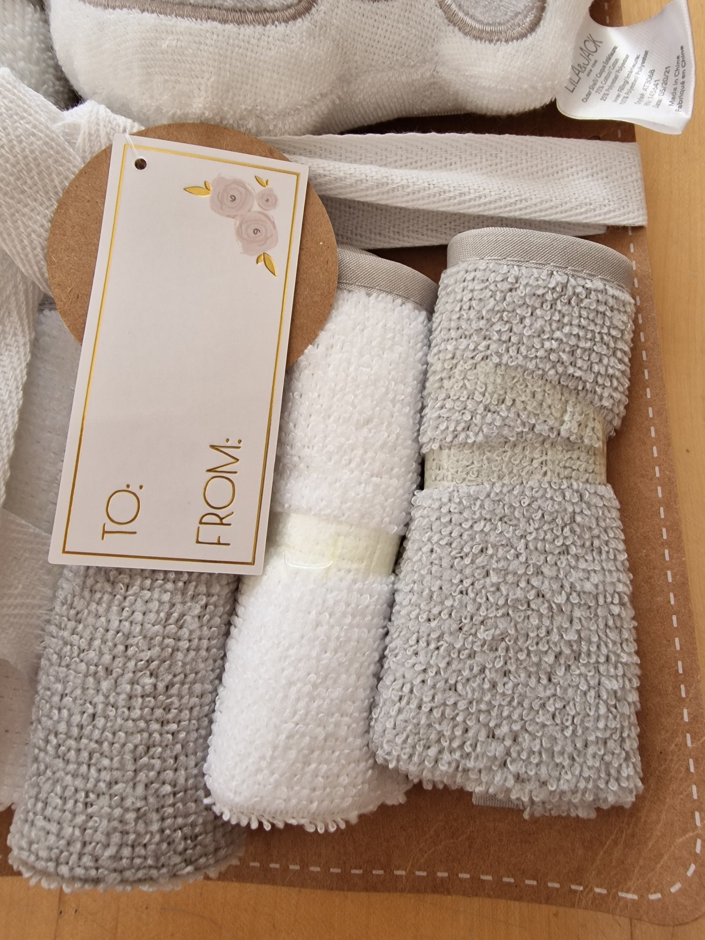 Lila & Jack 6-Piece Luxury Baby Bath Gift Set – Elephant Grey