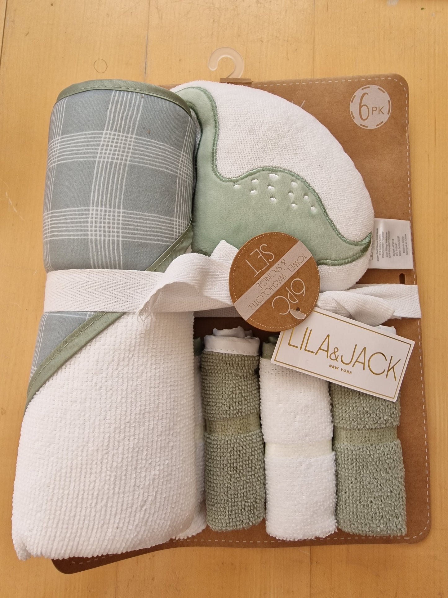 Lila & Jack 6-Piece Baby Bath Gift Set - Dinosaur Hooded Towel & Washcloths (Sage Green)