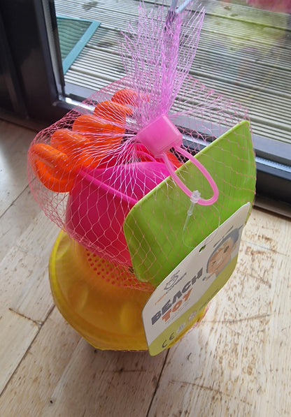 Kids 6-Piece Mermaid Beach Toy Set - Bucket, Spade & Watering Can
