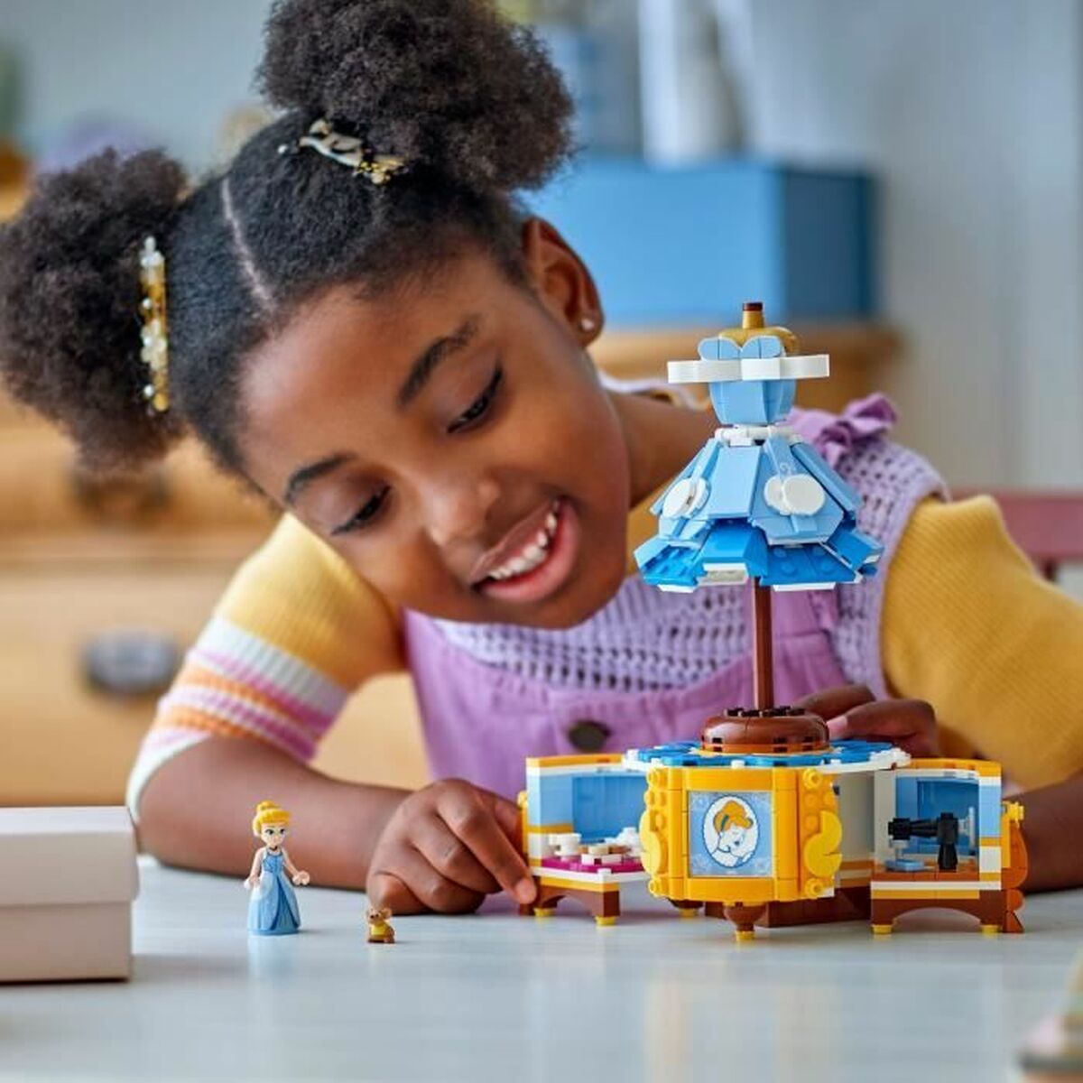 V4H1B6C7F78043FDD77747B819B92D94912R5811331P6