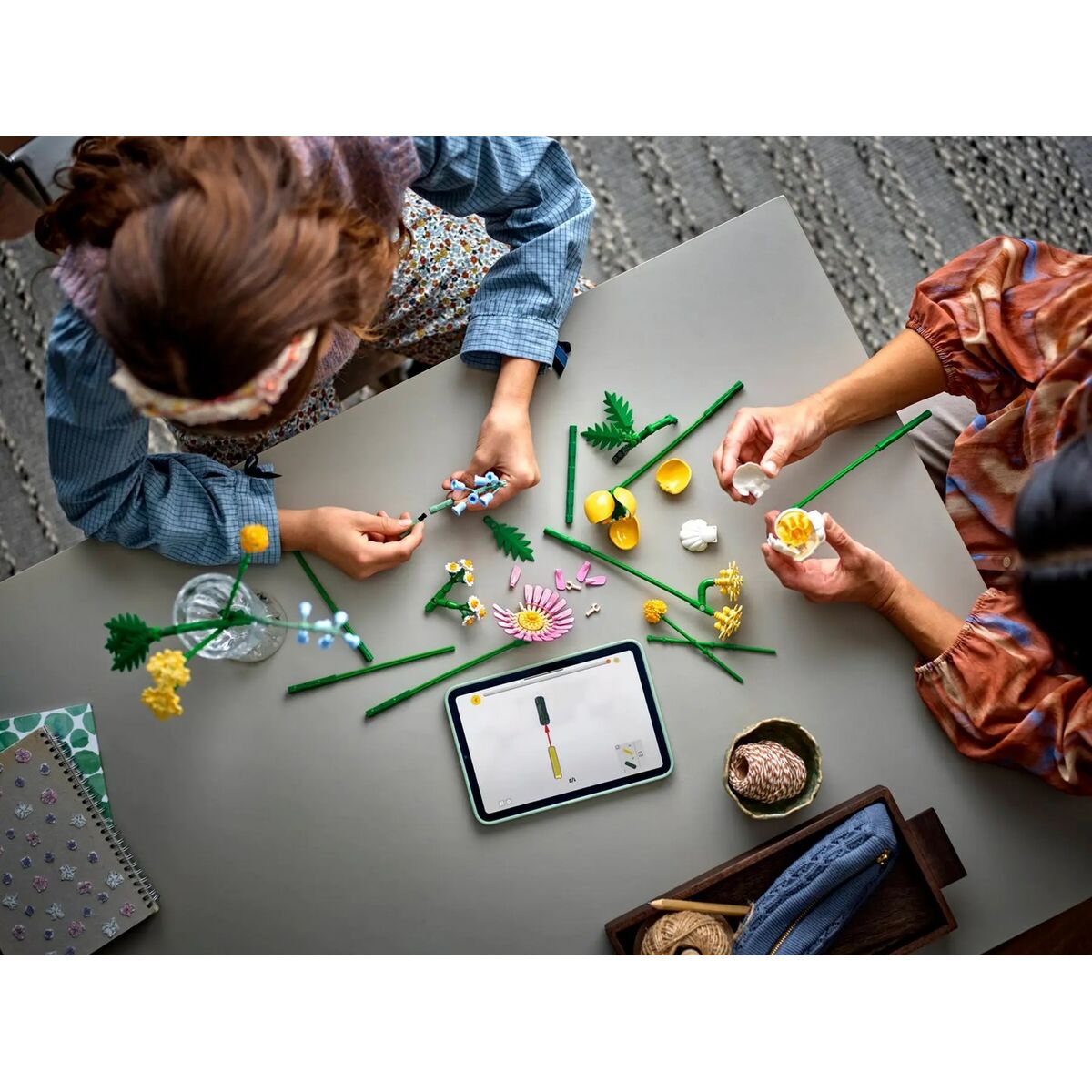 V4H80EB4397624B16520B6EF4DC43648D20R5771704P8