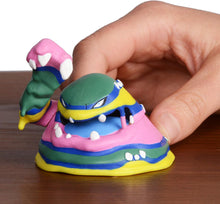 Load image into Gallery viewer, Pokemon 3 Inch Alolan Muk Articulated Battle Action Figure