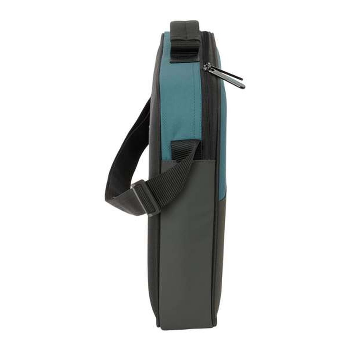 V4H132FFA88950BDE65E5C18FA8DC8F5479R7520876P4