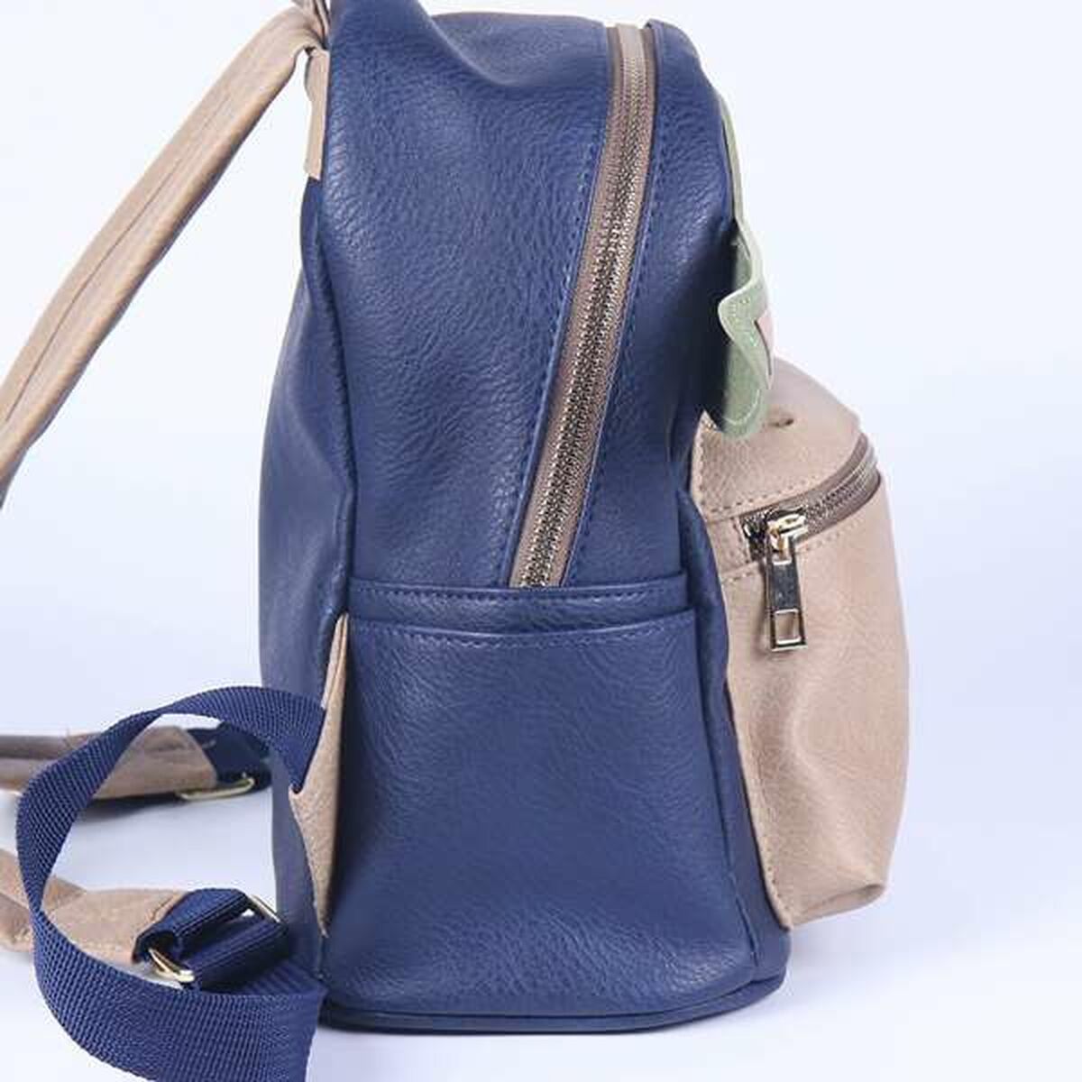 V4H8B29C212A050B190491E284A679B25D3R4871601P4