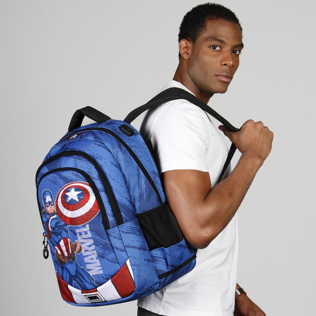 V3H82EB5F4B220D40C24B09D74E1525D990R7559761P9