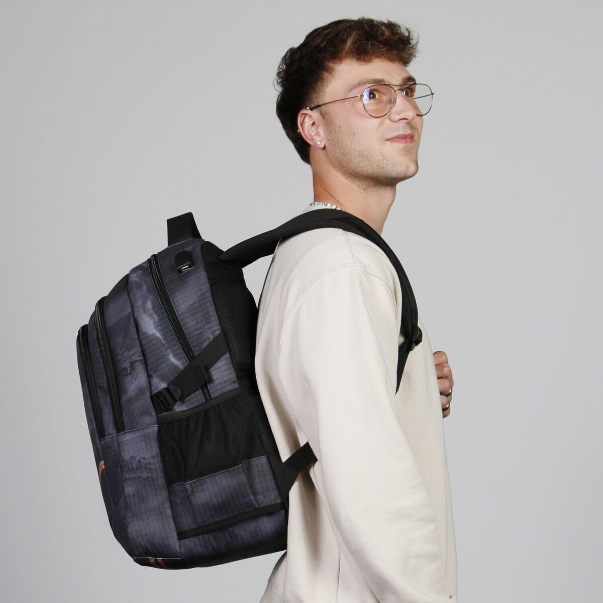 V2HC4035219C59D74F48F8D7C9D179047BAR7559138P9