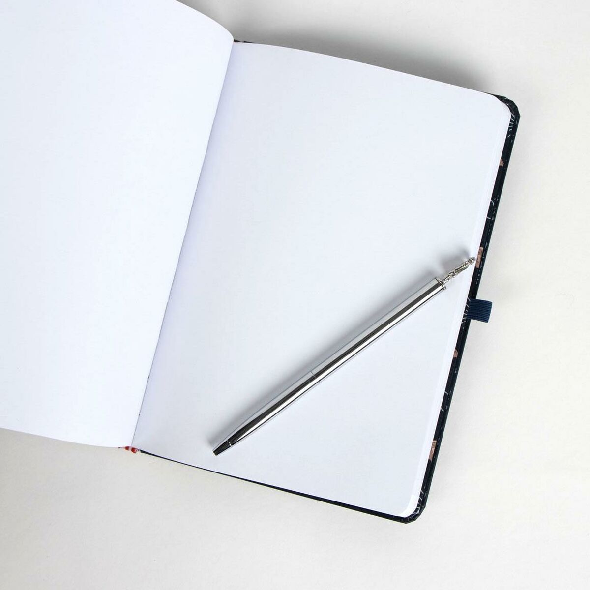 V4H3E566B34CB75277B89F6F888A2577CC2R5570019P2