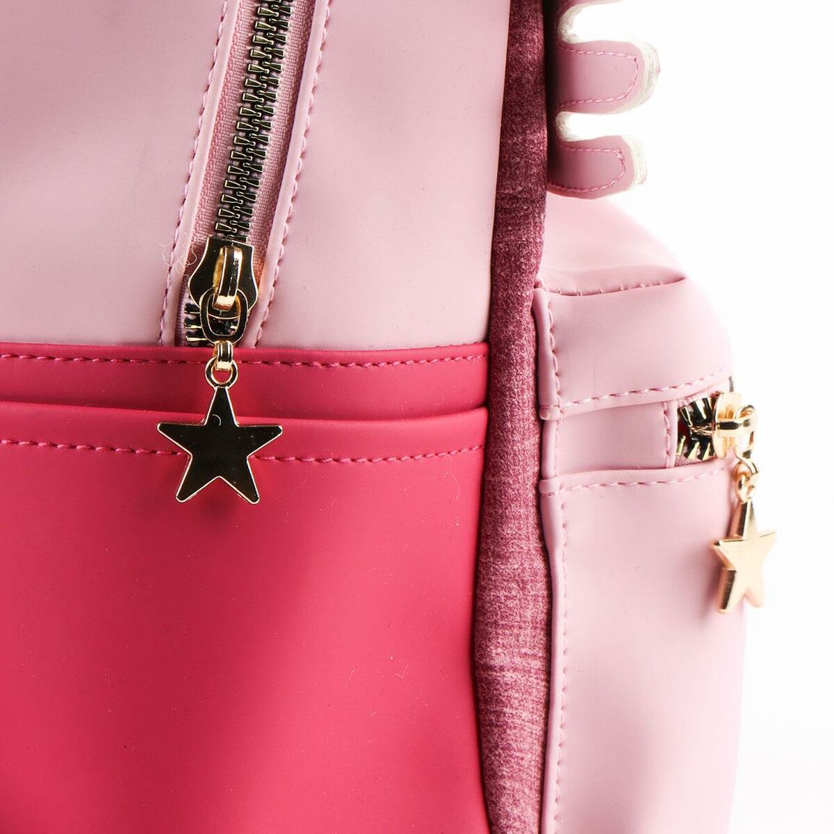 V3HB5CA34CA9FD11E1C81D7FC8076EA9A5CR7104372P6