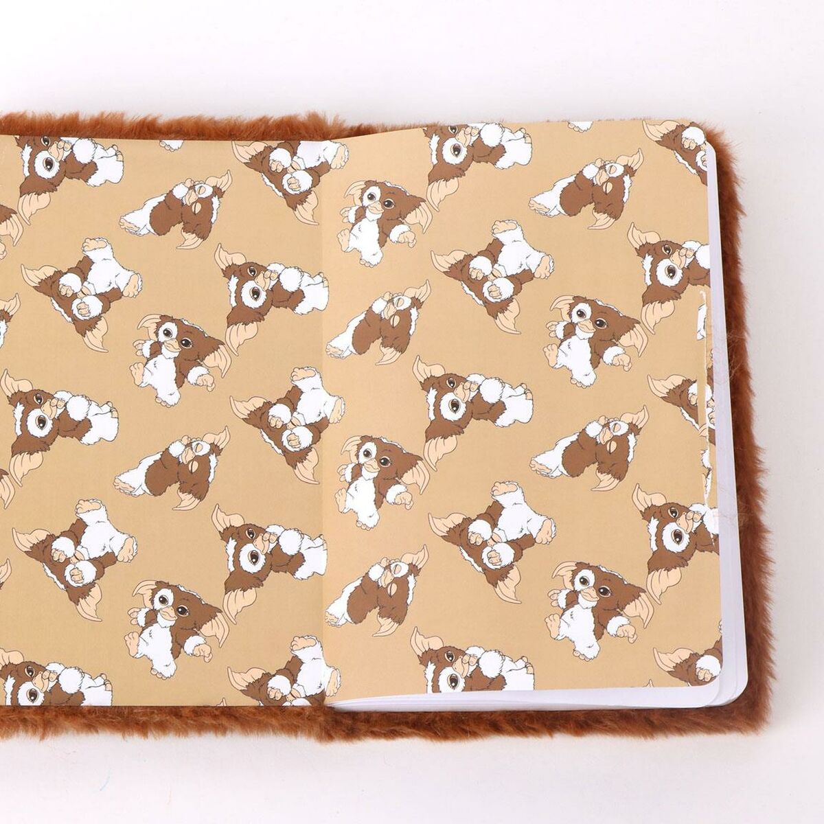 V2HF3809BC60C6B03C2366D4CCE9EAF8BF1R6867913P3