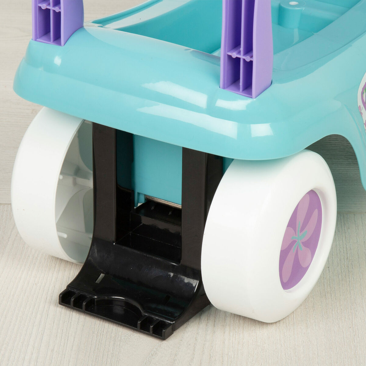 V3HF8E8ED89D4AA3BFBDFF41299D6F717F5R6886795P7