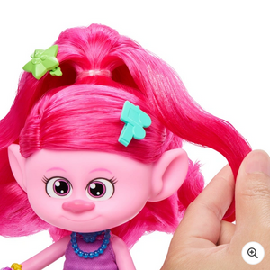 Trolls 3 Band Together Hair-Tastic Queen Poppy Fashion Doll