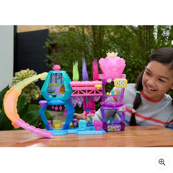 Trolls 3 Band Together Mount Rageous Playset with Queen Poppy Doll