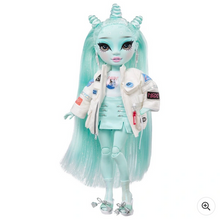 Load image into Gallery viewer, Shadow High Zooey Electra Doll