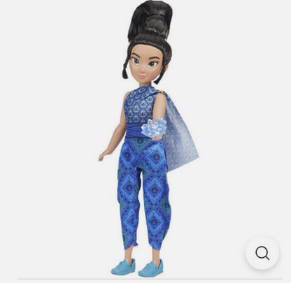 Disney Raya and the Last Dragon Young Raya Doll with Lights & Musical Kumandra Flower
