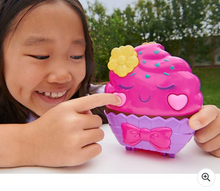 Load image into Gallery viewer, Polly Pocket Something Sweet Cupcake Compact Playset