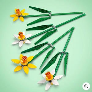 LEGO Botanicals 40747 Daffodils Artificial Flowers Set