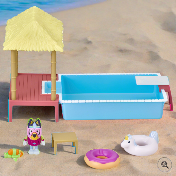 Bluey Pool Time Fun Playset