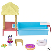 Load image into Gallery viewer, Bluey Pool Time Fun Playset