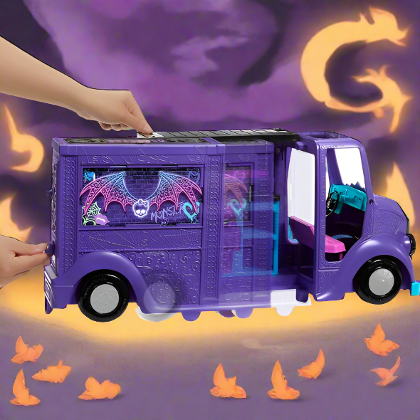 Monster High Fangtastic 2-in-1 Rockin' Food Truck Playset