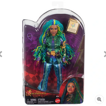 Load image into Gallery viewer, Disney Descendants 4: The Rise of Red Uliana Fashion Doll