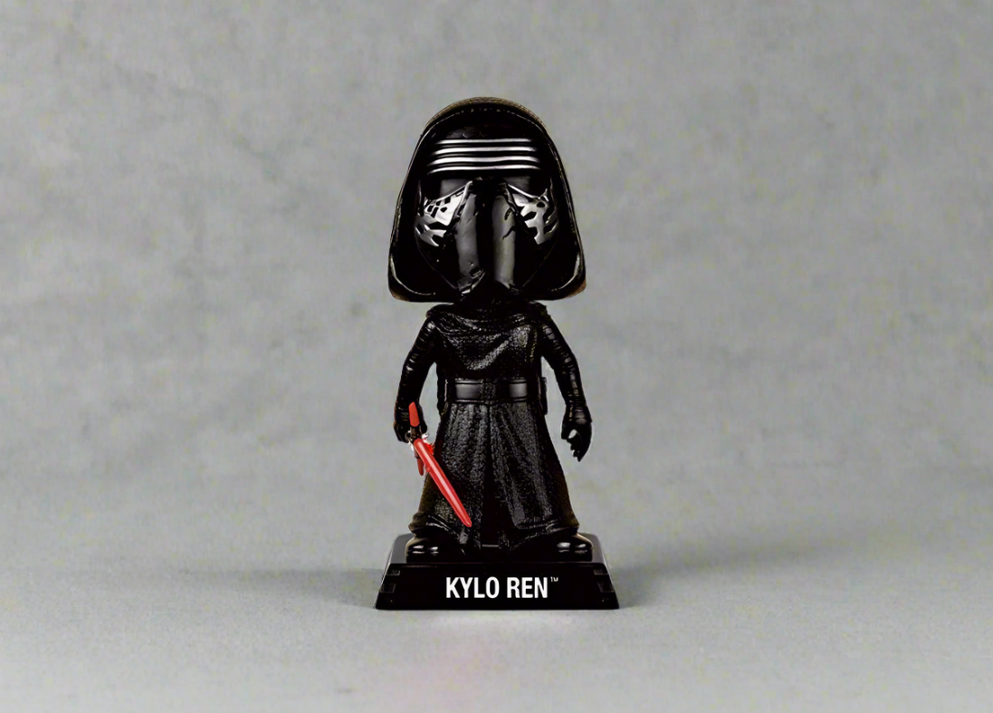 Funko Wobbler Bobble Head Figure Star Wars  Kylo Ren Action Figure