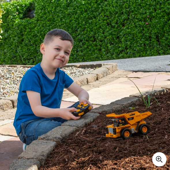 Remote Control Construction Dump Truck 1:24 Scale