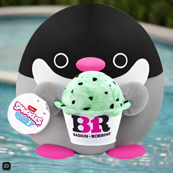 Snackles Series 2 Super Sized 35cm Snackle (Penelope) by ZURU