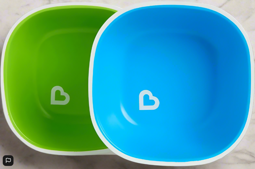 Munchkin Splash Bowls With Non Slip Base  (2 Pack 1 Blue 1 Green)