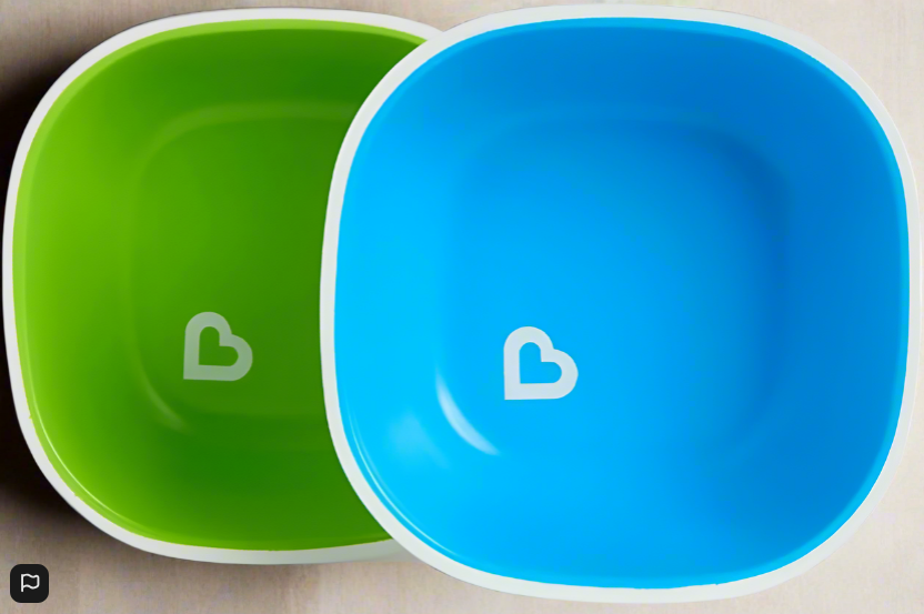 Munchkin Splash Bowls With Non Slip Base  (2 Pack 1 Blue 1 Green)
