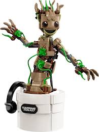 LEGO Marvel 76297 Dancing Groot Set