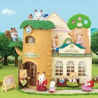 Sylvanian Families Country Tree School Gift Set