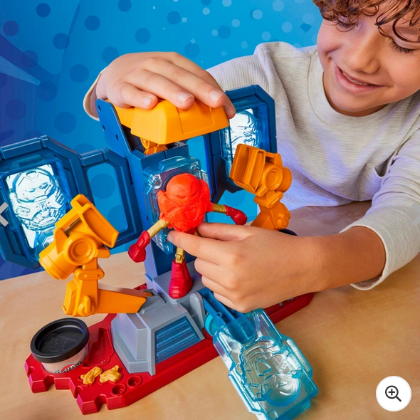 Play-Doh Marvel Iron Man Armour Maker Lab