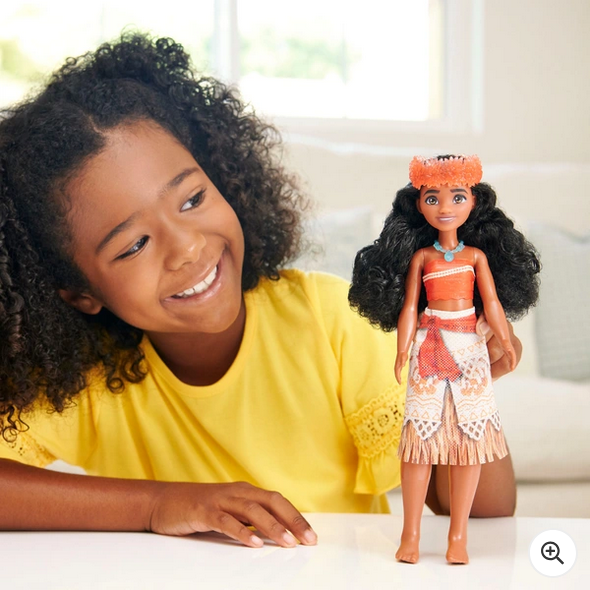 Disney Princess Moana Fashion Doll