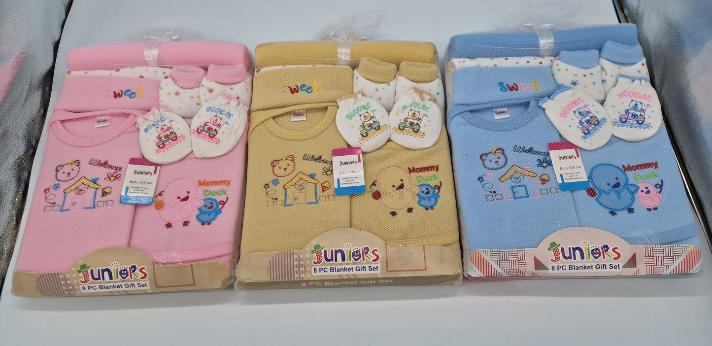 8 Piece Baby Blanket And Clothing Set Blue Neutral Or Pink