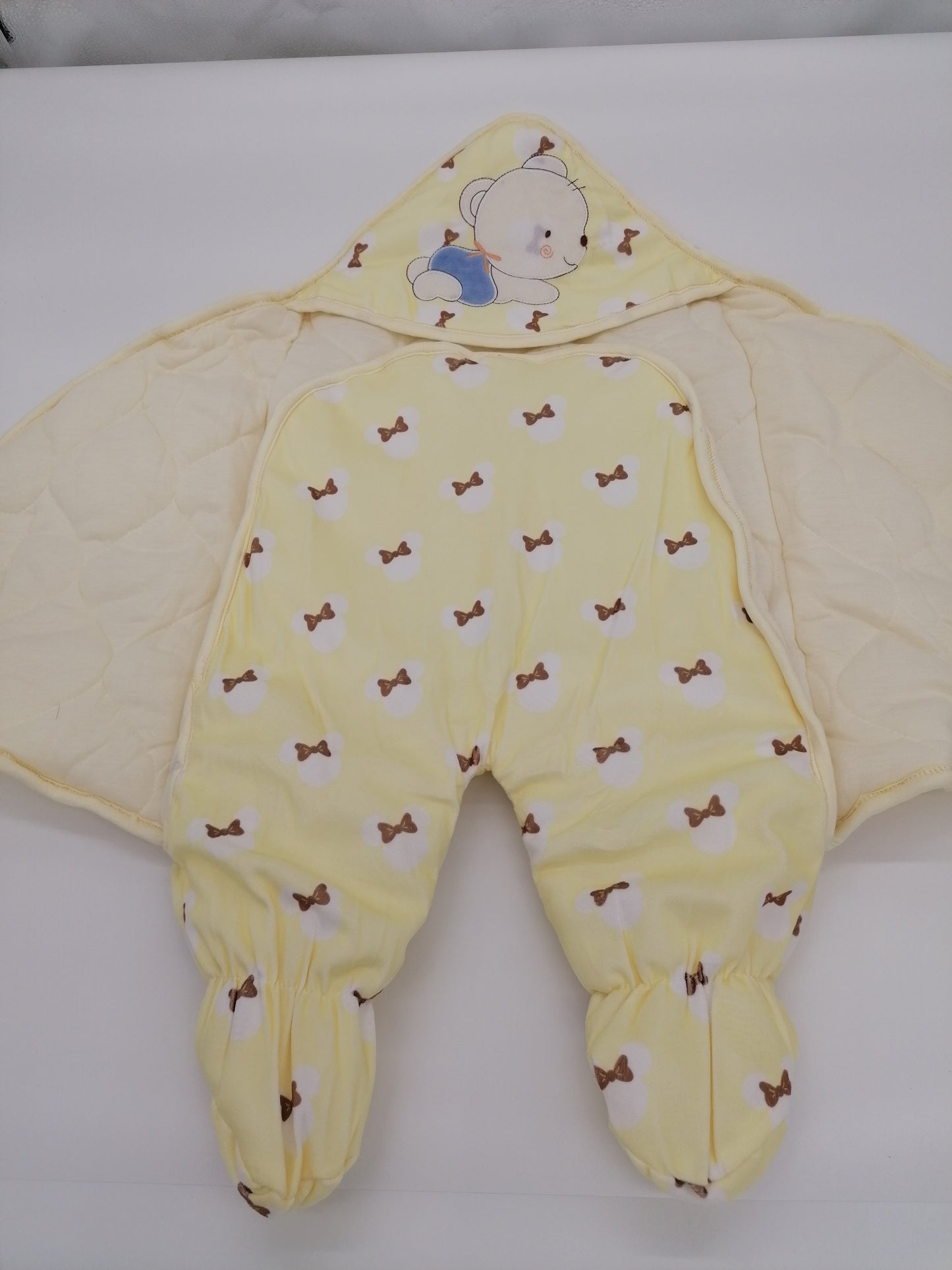 Swaddle Me Soft Padded Yellow Bear Blanket 6 Months