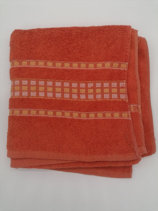 High Quality Bath Towel 52" x 26"(132 x 66 cm) Coral