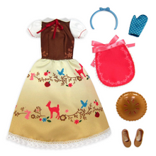 Load image into Gallery viewer, Disney Princess Snow White Classic Doll Accessory Pack