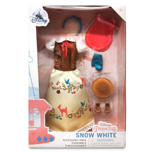 Load image into Gallery viewer, Disney Princess Snow White Classic Doll Accessory Pack