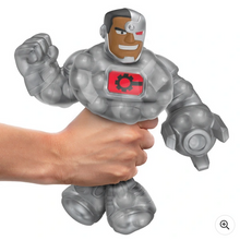 Load image into Gallery viewer, Heroes of Goo Jit Zu DC Super Heroes Cyborg