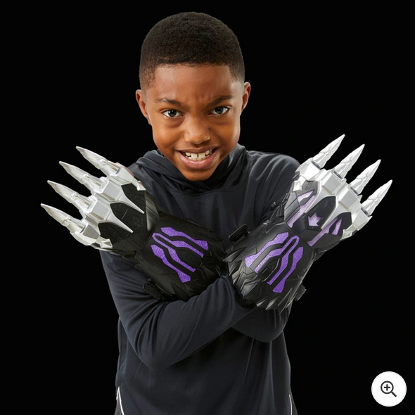 Marvel Studios' Black Panther Legacy Collection Wakanda Battle FX Claws