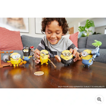 Load image into Gallery viewer, Minions: The Rise of Gru – Nunchuck Swinging Stuart Action Figure