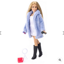Load image into Gallery viewer, Addison Rae Deluxe Music Fashion Doll