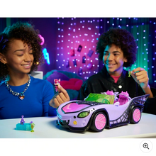 Load image into Gallery viewer, Monster High Ghoul Mobile Toy Car with Pet